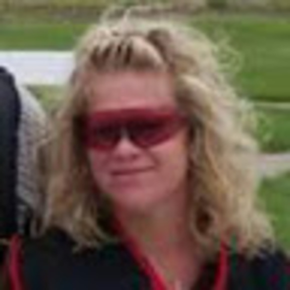 Meet your Posher, Michelle - Picture 1 of 1